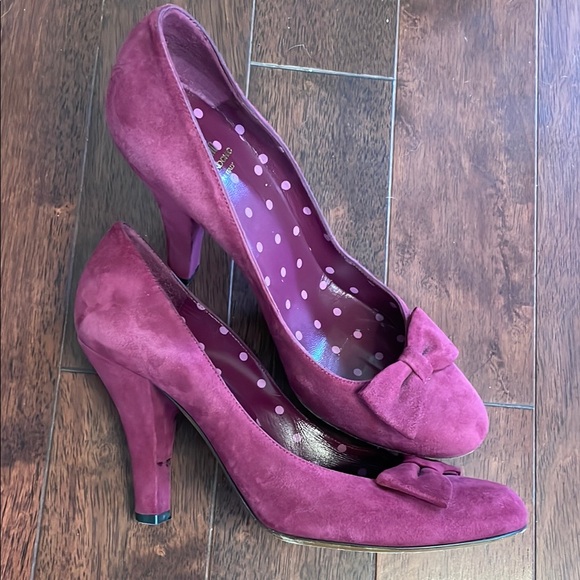 Moschino Italy Cranberry Purple Suede Heel Pumps 40 - Picture 1 of 7